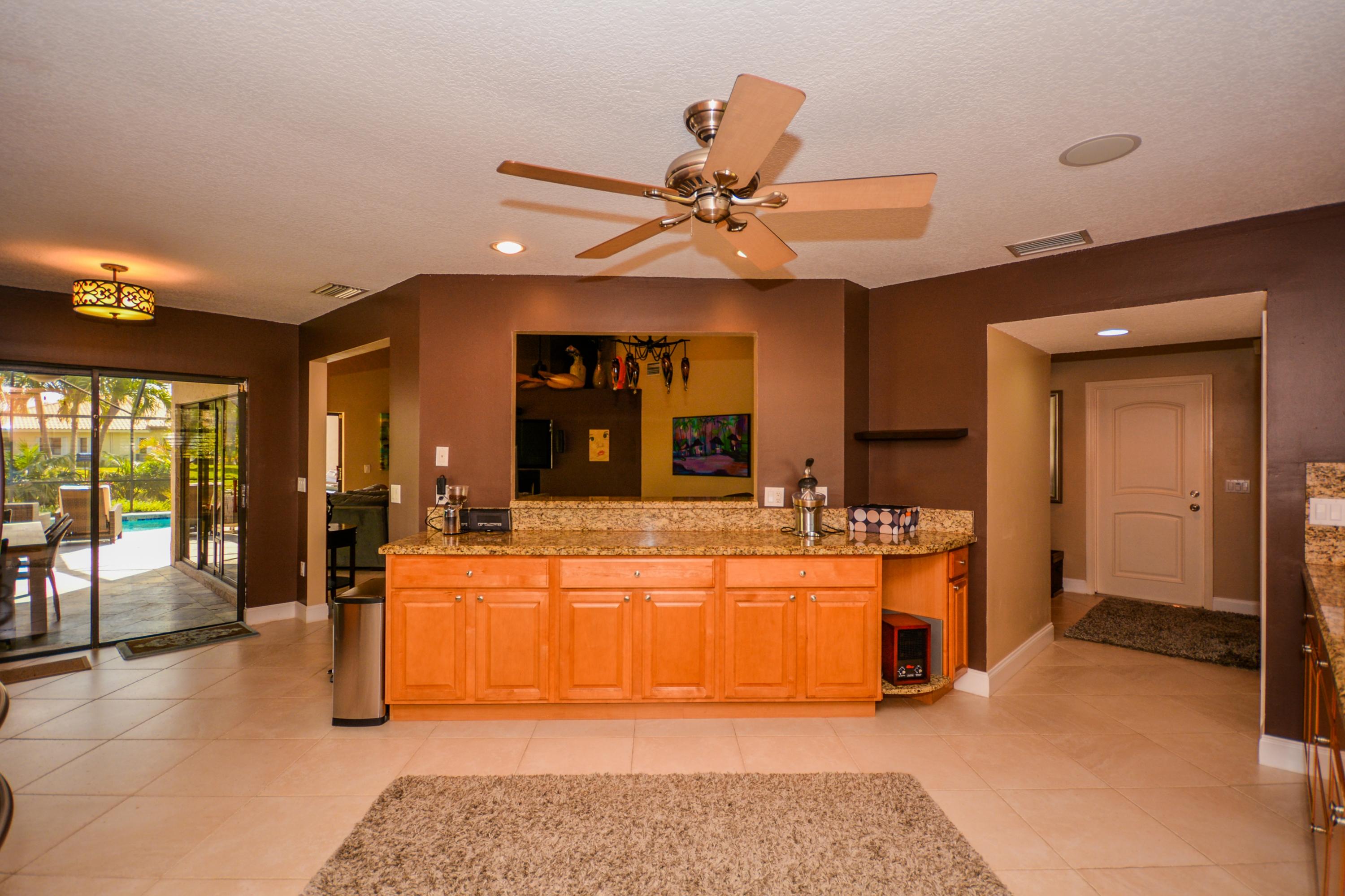6990 Northwest 3rd Avenue Boca Raton, FL 33487 - Photo 13 of 28 SMP_6473