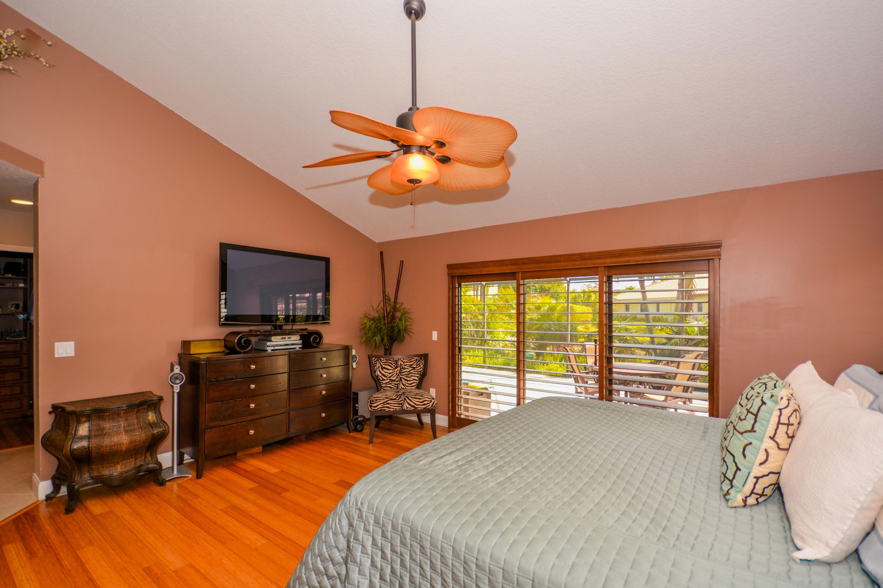 6990 Northwest 3rd Avenue Boca Raton, FL 33487 - Photo 20 of 28 SMP_6487