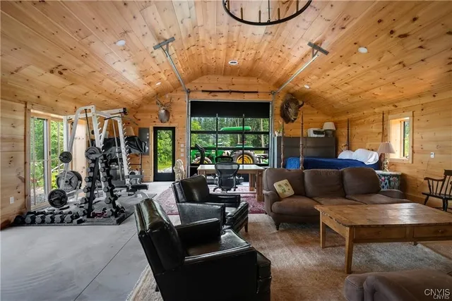 $3,999,000 | 4500 West Lake Road, Skaneateles, NY 13152