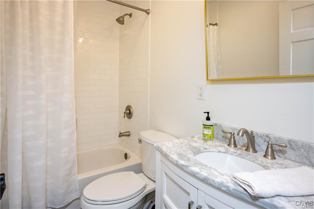 4500 West Lake Road Skaneateles, NY 13152 - Photo 45 of 49