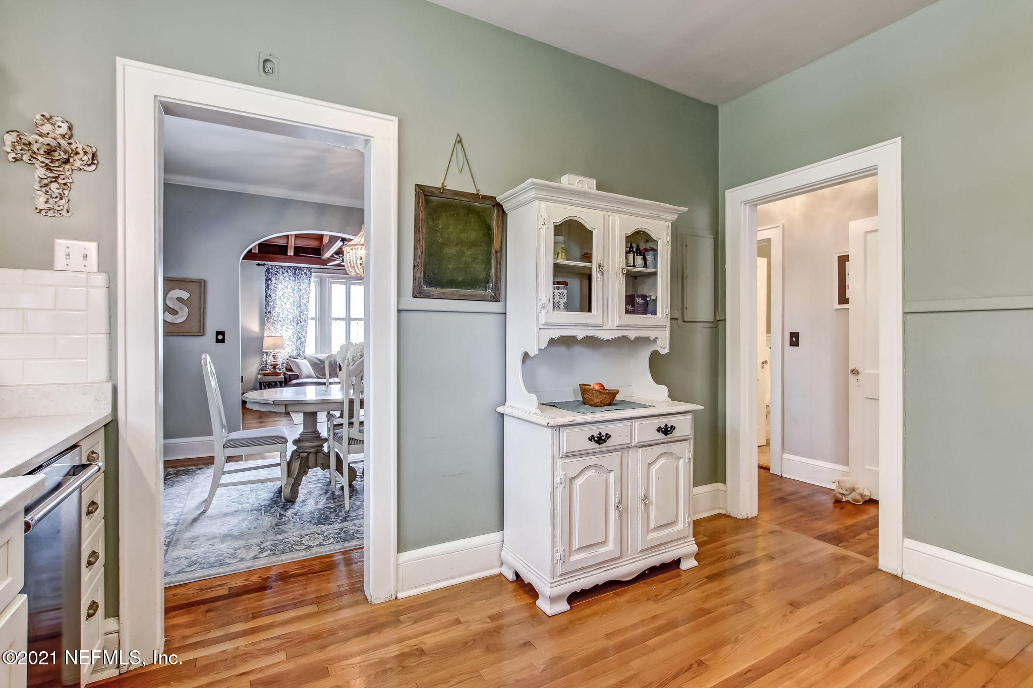 1409 Greenridge Road Jacksonville, FL 32207 - Photo 17 of 44 Additional kitchen