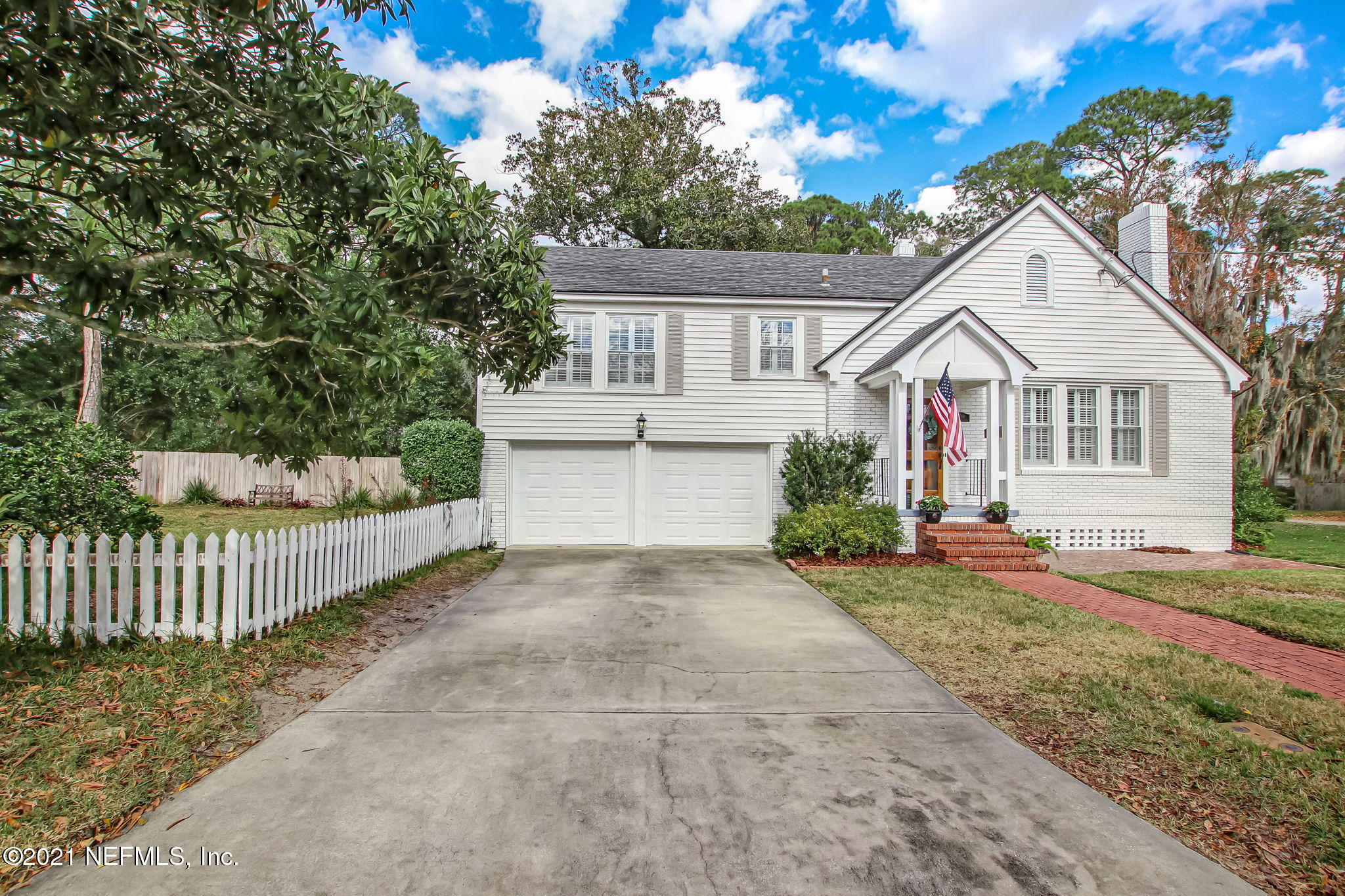 1409 Greenridge Road Jacksonville, FL 32207 - Photo 22 of 44 Front