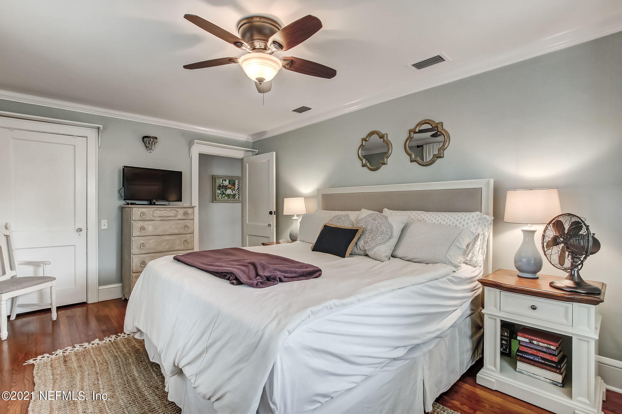 1409 Greenridge Road Jacksonville, FL 32207 - Photo 28 of 44 Master bedroom