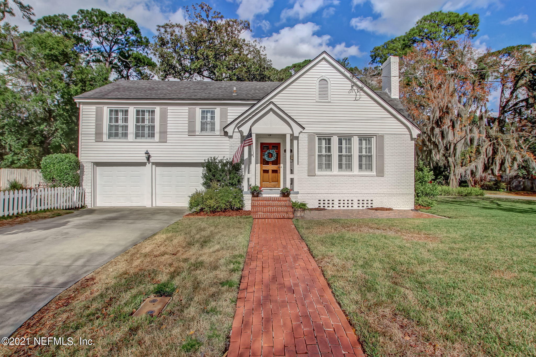 1409 Greenridge Road Jacksonville, FL 32207 - Photo 38 of 44 Front