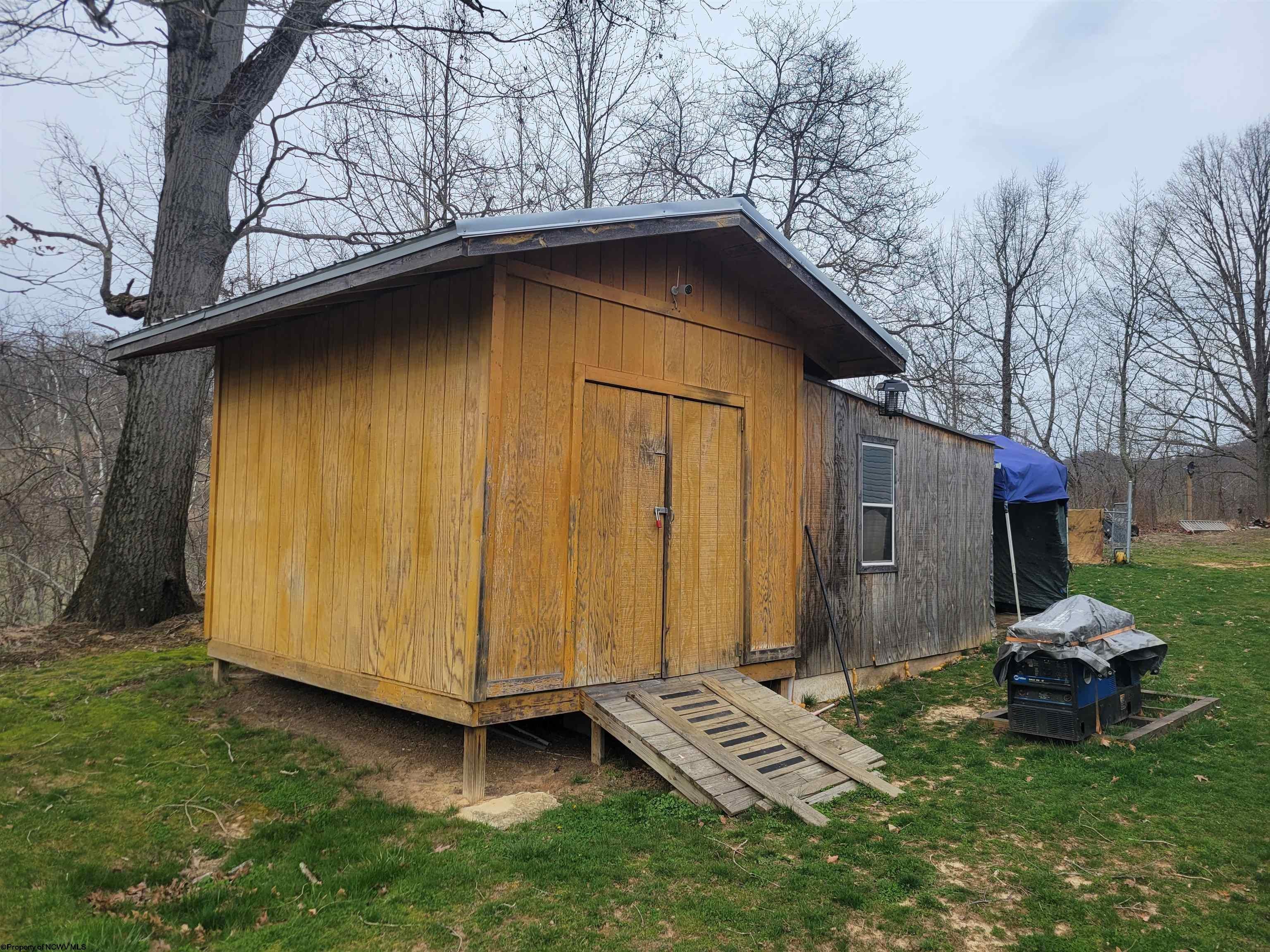 4210 Meadowbrook Road Bridgeport, WV 26330 - Photo 11 of 29 Gallery Image 11