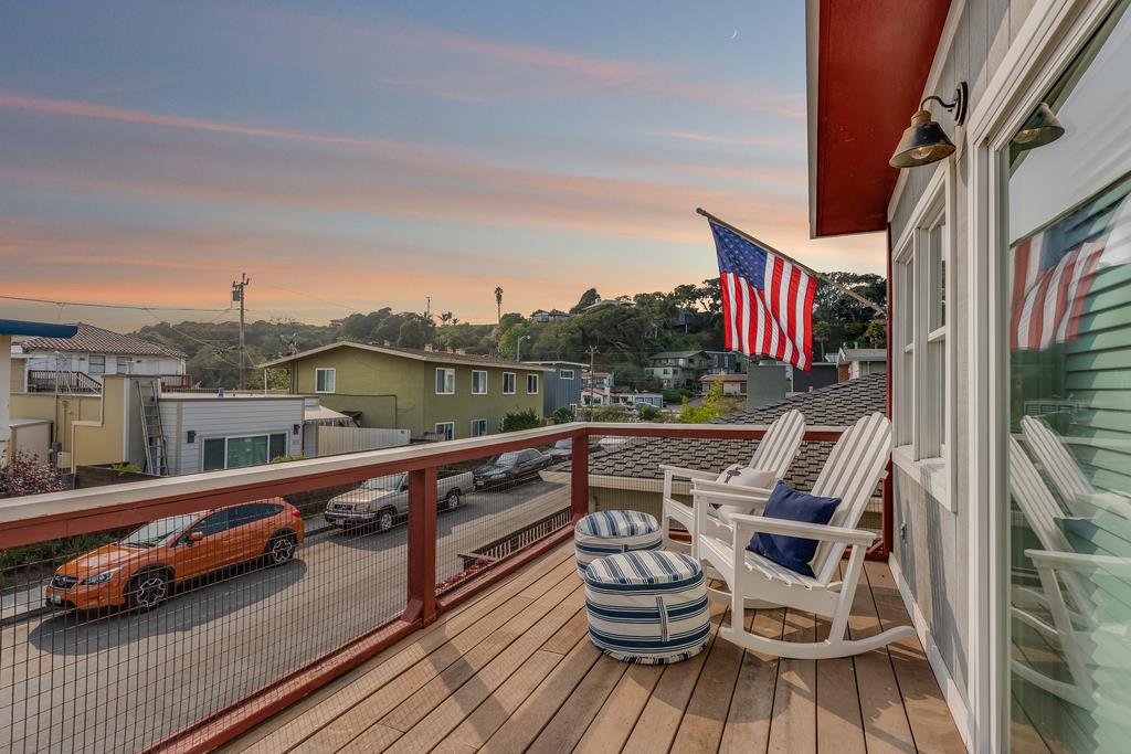 111 Hainline Road Aptos, CA 95003 - Photo 19 of 36 Gallery Image 19