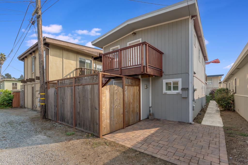 111 Hainline Road Aptos, CA 95003 - Photo 35 of 36 Gallery Image 35