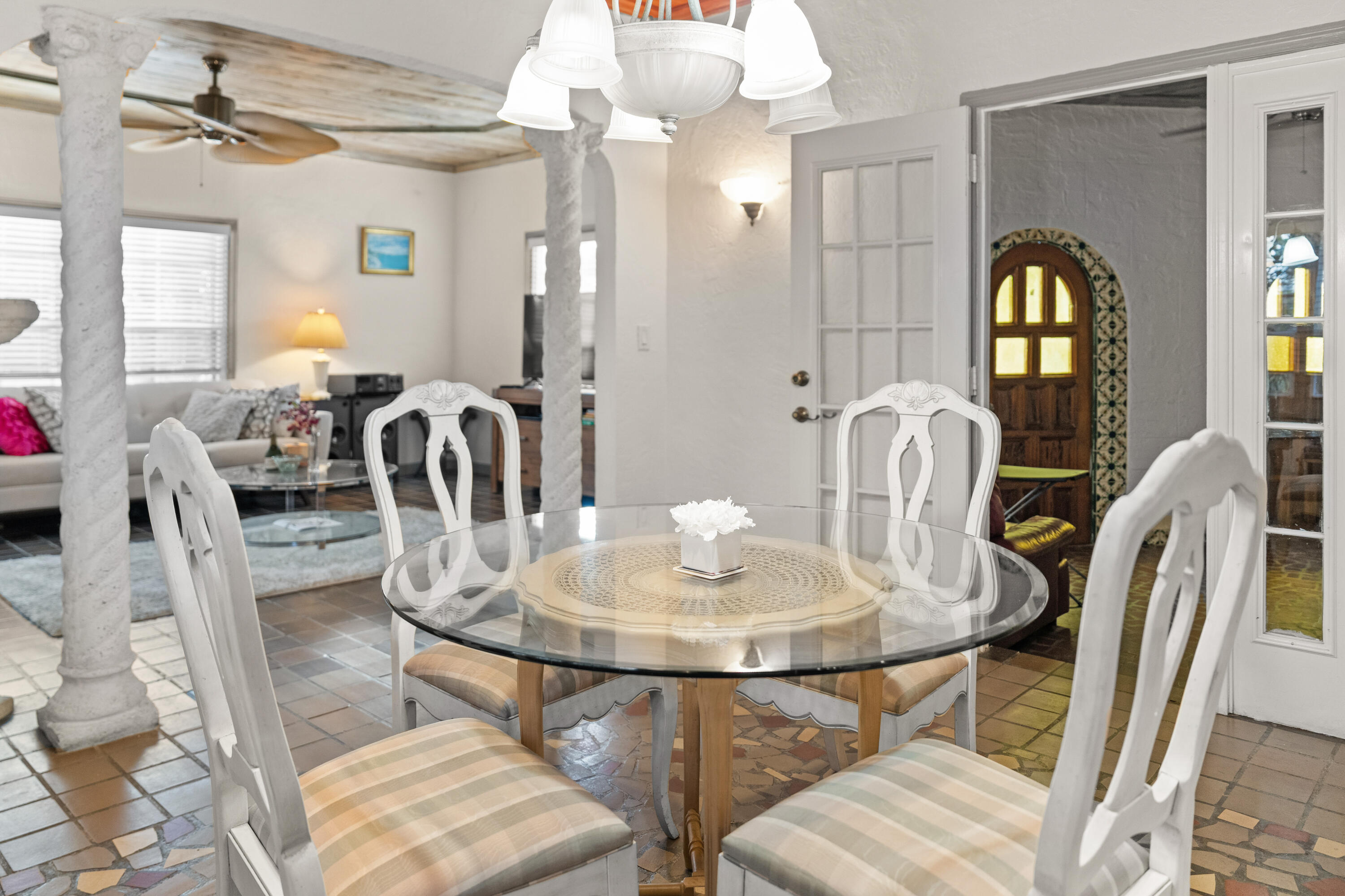 735 Colonial Road West Palm Beach, FL 33405 - Photo 10 of 24 DSC03154