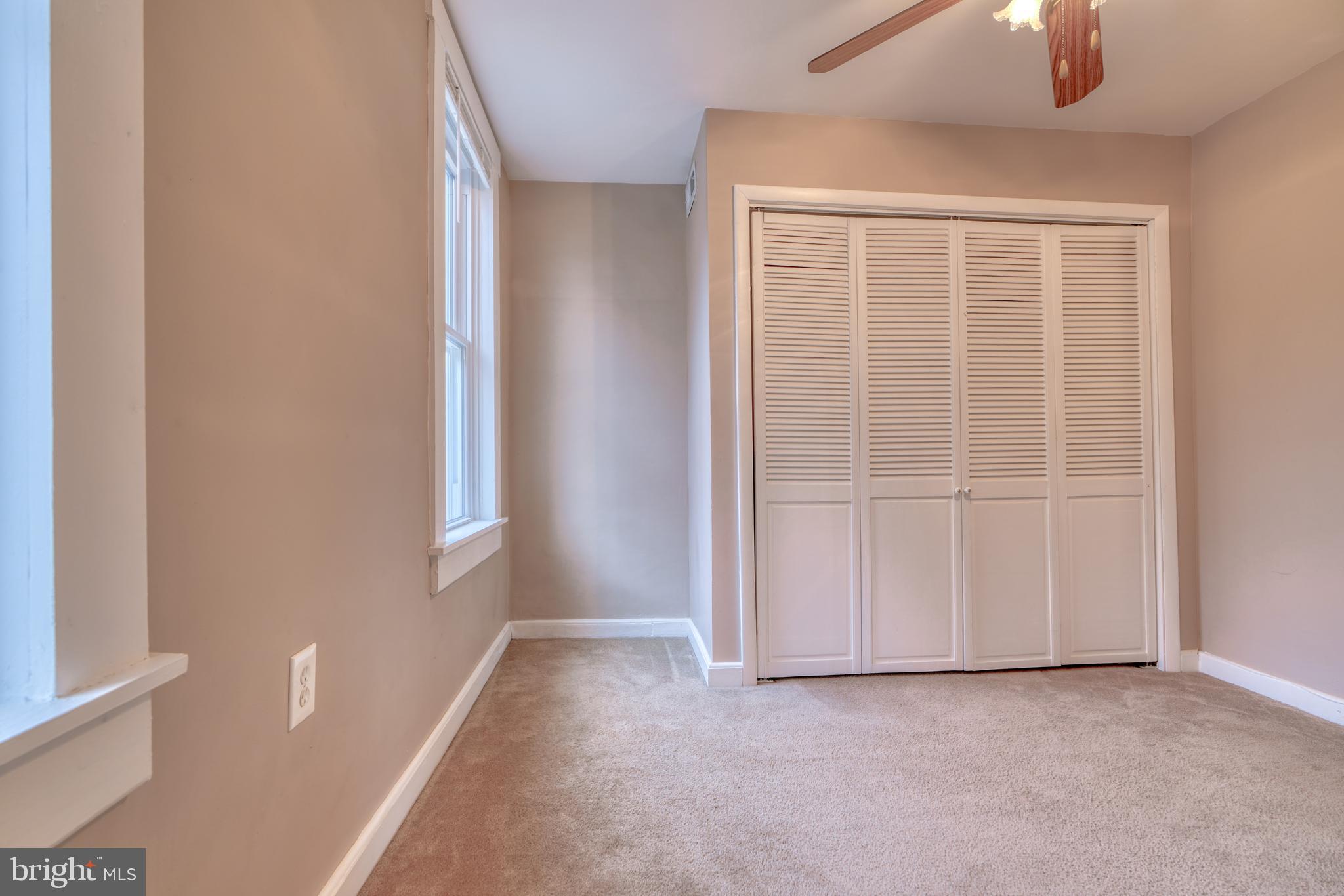 610 Harding Place Baltimore, MD 21211 - Photo 32 of 39 2nd bedroom w/closet