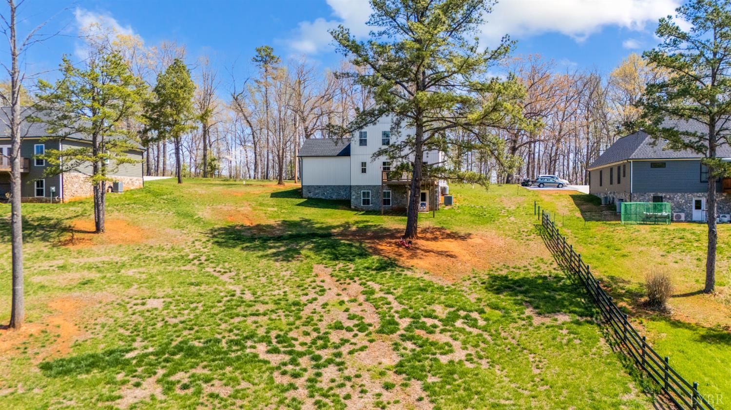 4442 Goode Road Goode, VA 24556 - Photo 10 of 63