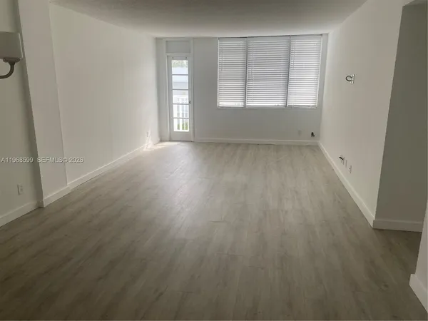 $2,150 | 1913 South Ocean Drive, Unit 327, Hallandale Beach, FL 33009
