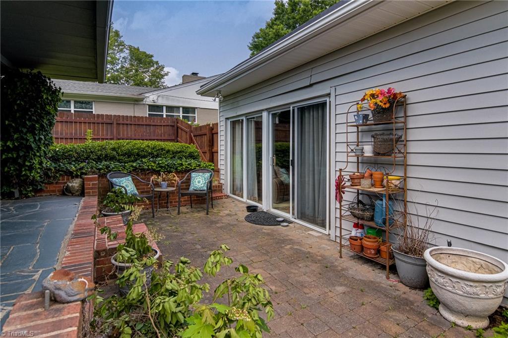 509 Florham Drive High Point, NC 27262 - Photo 25 of 31 Gallery Image 25
