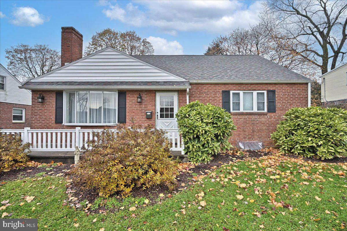 426 Appletree Road Camp Hill, PA 17011 - Photo 1 of 36 Gallery Image 1