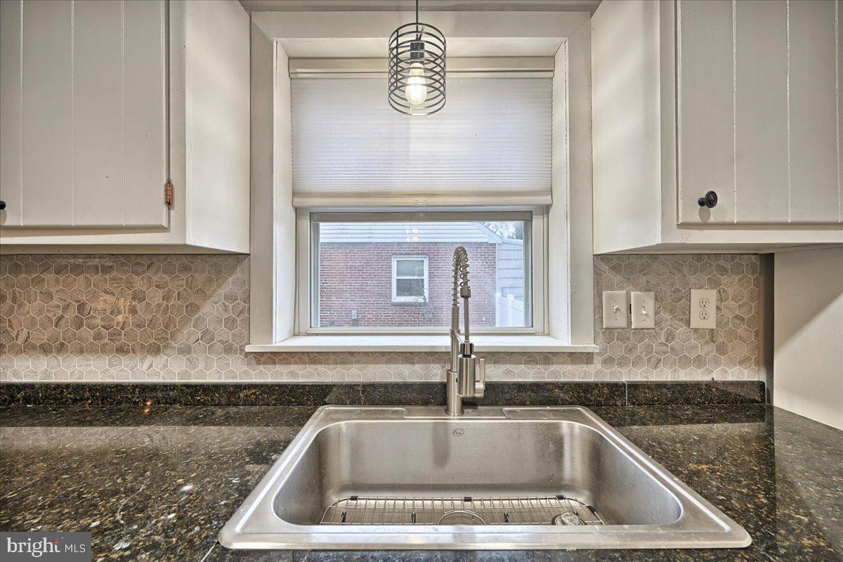 426 Appletree Road Camp Hill, PA 17011 - Photo 12 of 36 Gallery Image 12