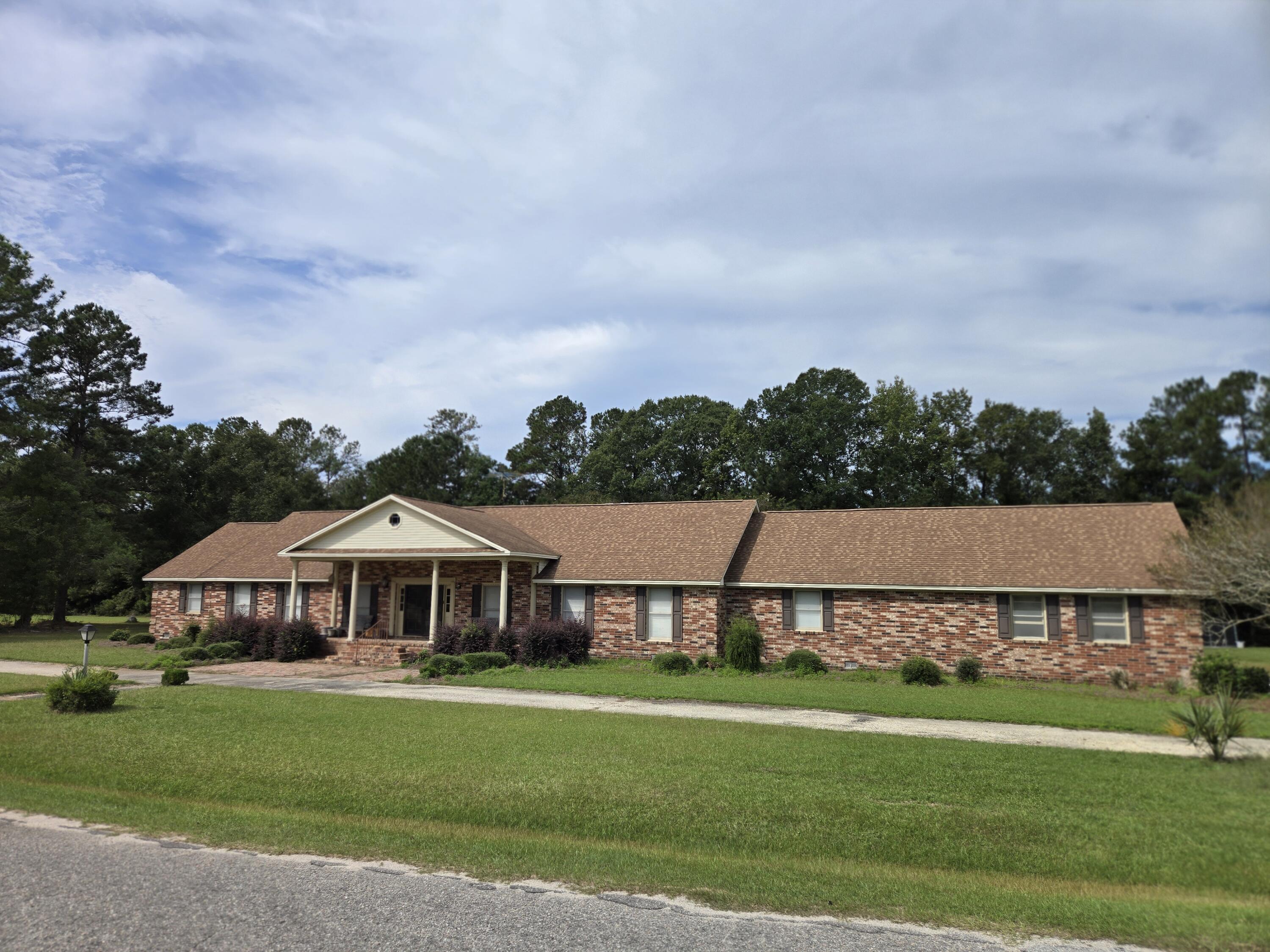 224 Country Club Boulevard St. George, SC 29477 - Photo 1 of 19