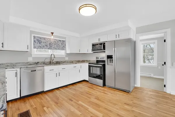 $439,900 | 273 Dunhamtown Palmer Road, Brimfield, MA 01010