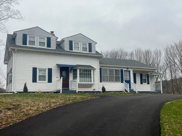 $439,900 | 273 Dunhamtown Palmer Road, Brimfield, MA 01010