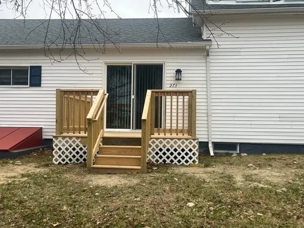 $439,900 | 273 Dunhamtown Palmer Road, Brimfield, MA 01010