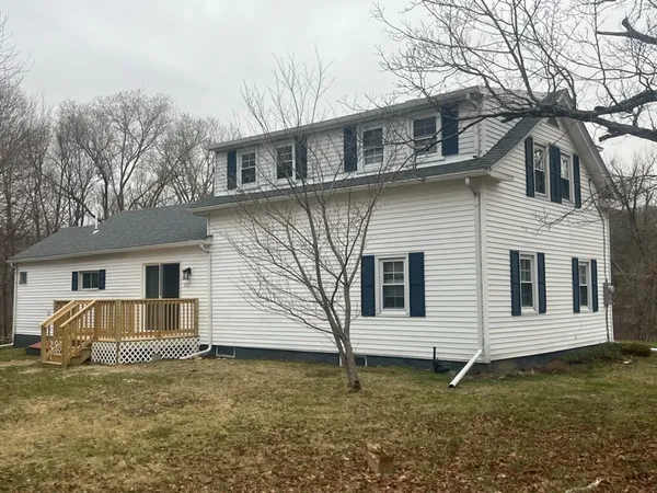 $439,900 | 273 Dunhamtown Palmer Road, Brimfield, MA 01010