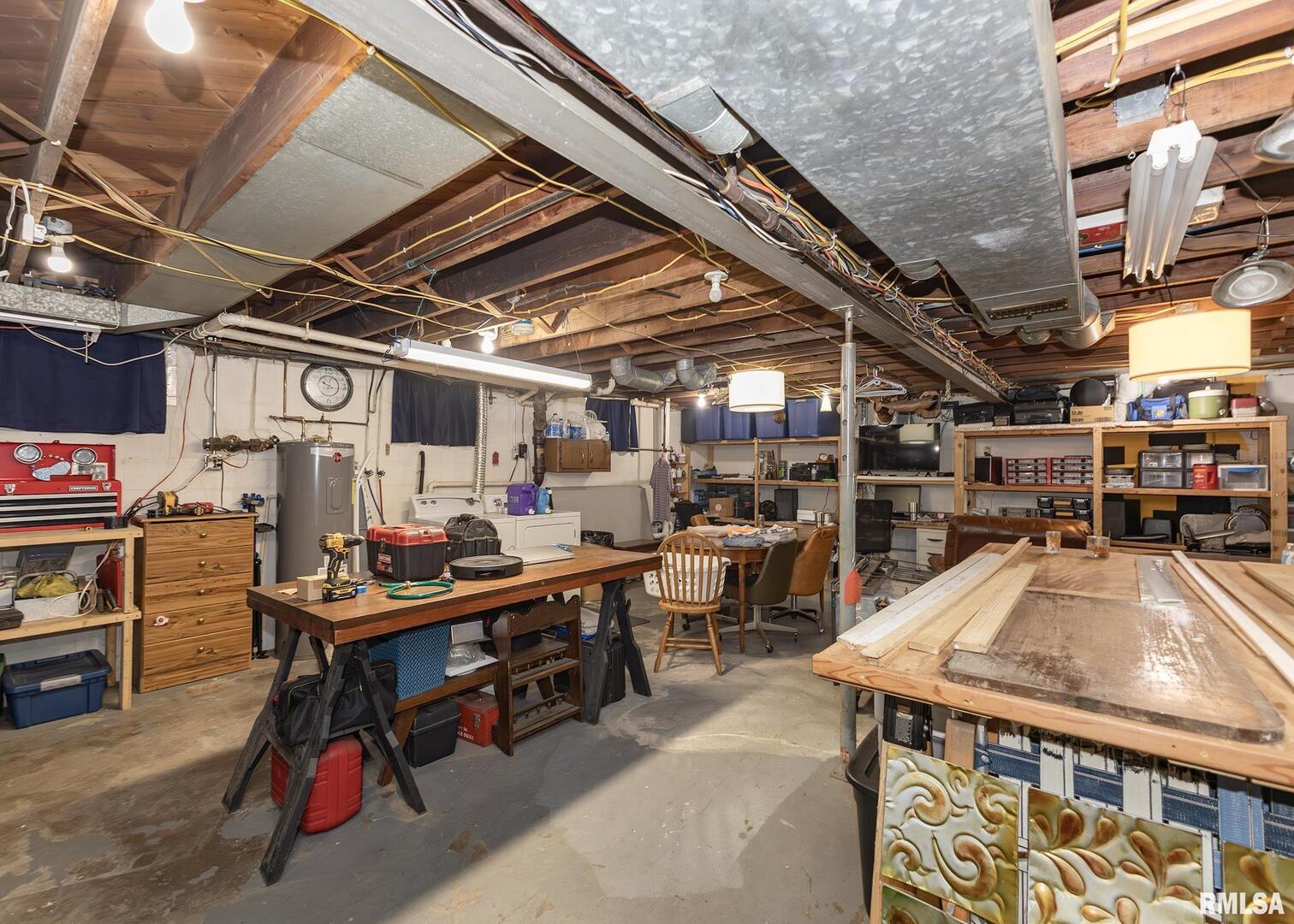 3525 Cleveland Street Clinton, IA 52732 - Photo 15 of 21