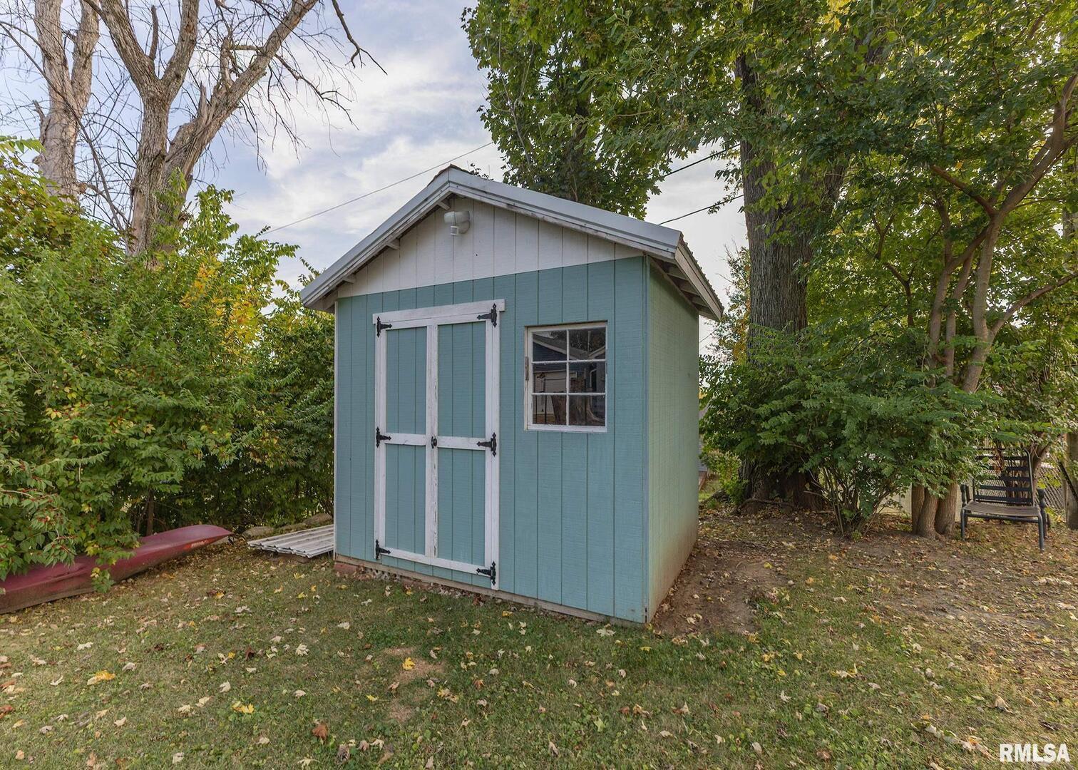 3525 Cleveland Street Clinton, IA 52732 - Photo 20 of 21 Gallery Image 20