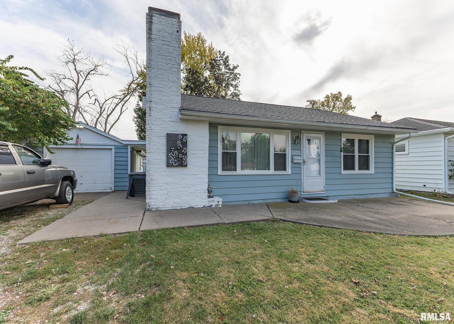 3525 Cleveland Street Clinton, IA 52732 - Photo 2 of 21