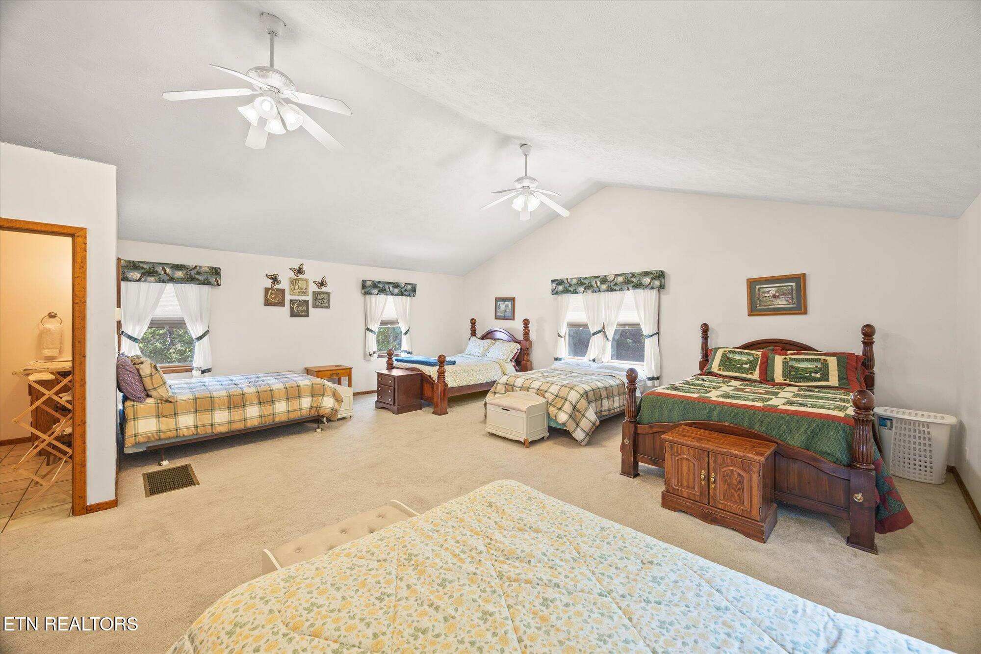 7380 Lillydale Road Byrdstown, TN 38549 - Photo 25 of 39 33-7380 Lillydale Rd, Byrdstown_3181