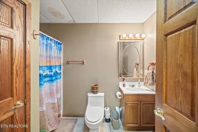 $649,000 | 7380 Lillydale Road, Byrdstown, TN 38549