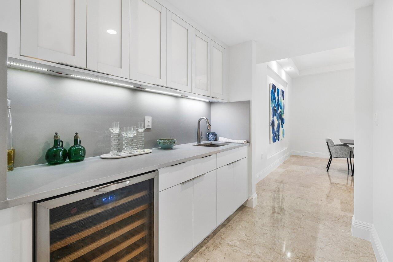 200 East Palmetto Park Road, Unit 817 Boca Raton, FL 33432 - Photo 4 of 39 008-200EastPalmettoParkRoad-817-BocaRato