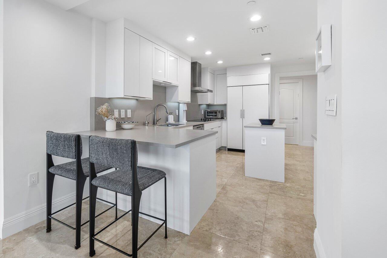 200 East Palmetto Park Road, Unit 817 Boca Raton, FL 33432 - Photo 6 of 39 005-200EastPalmettoParkRoad-817-BocaRato