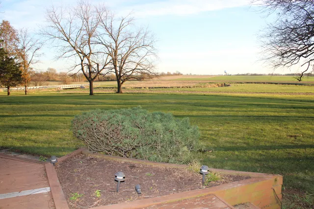 $2,750 | 24530 South Rowell Road, Elwood, IL 60421