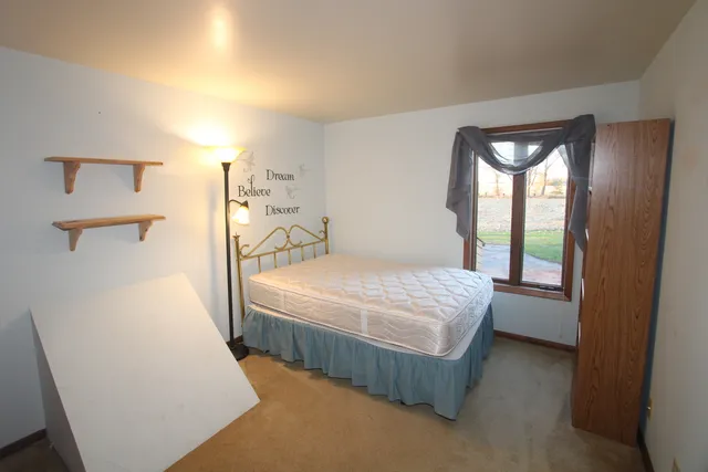 $2,750 | 24530 South Rowell Road, Elwood, IL 60421