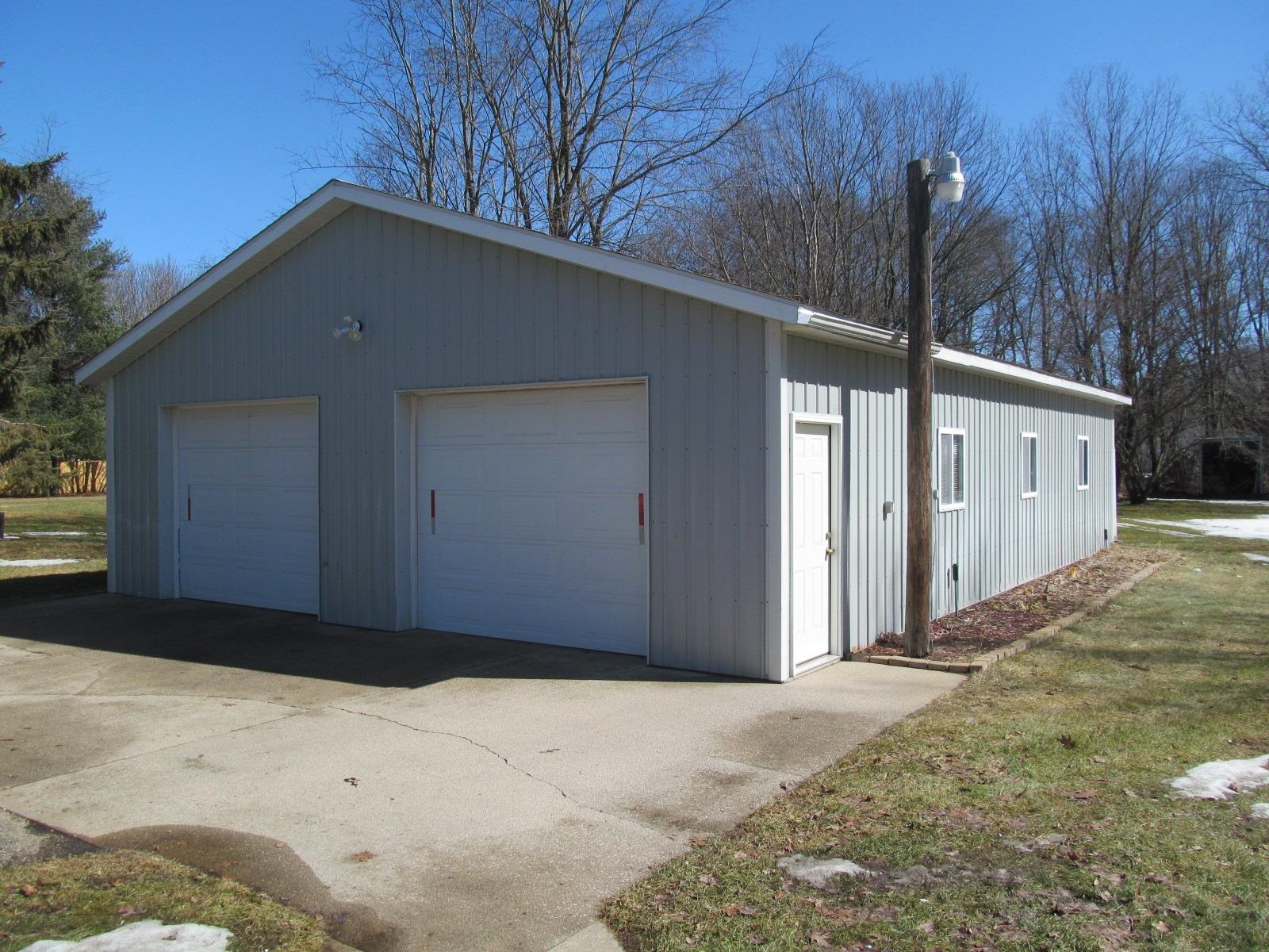 3811 Cecil Road Cadillac, MI 49601 - Photo 23 of 31 1897803-22.JPG