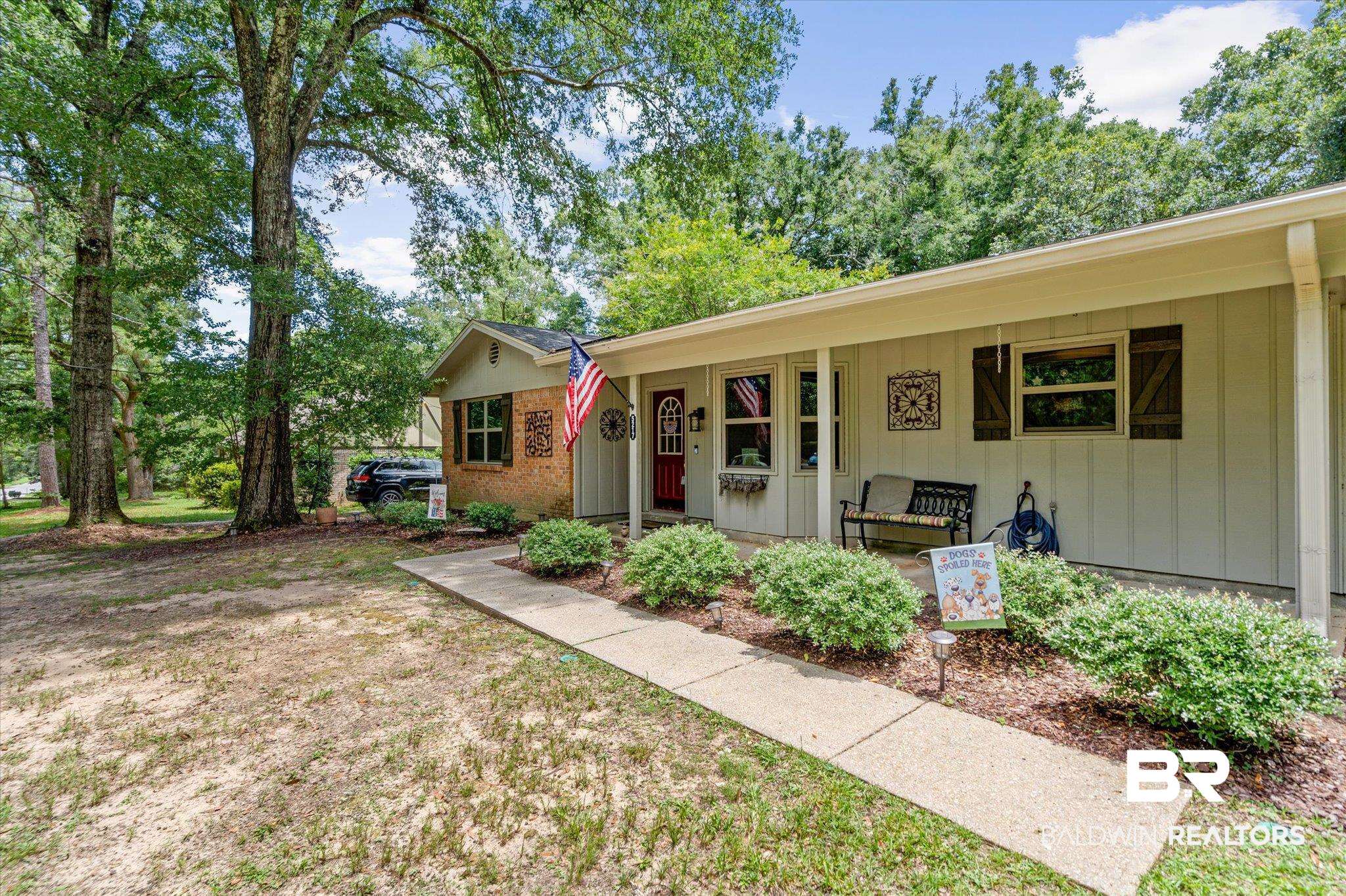 5217 Burma Road West Mobile, AL 36693 - Photo 2 of 23
