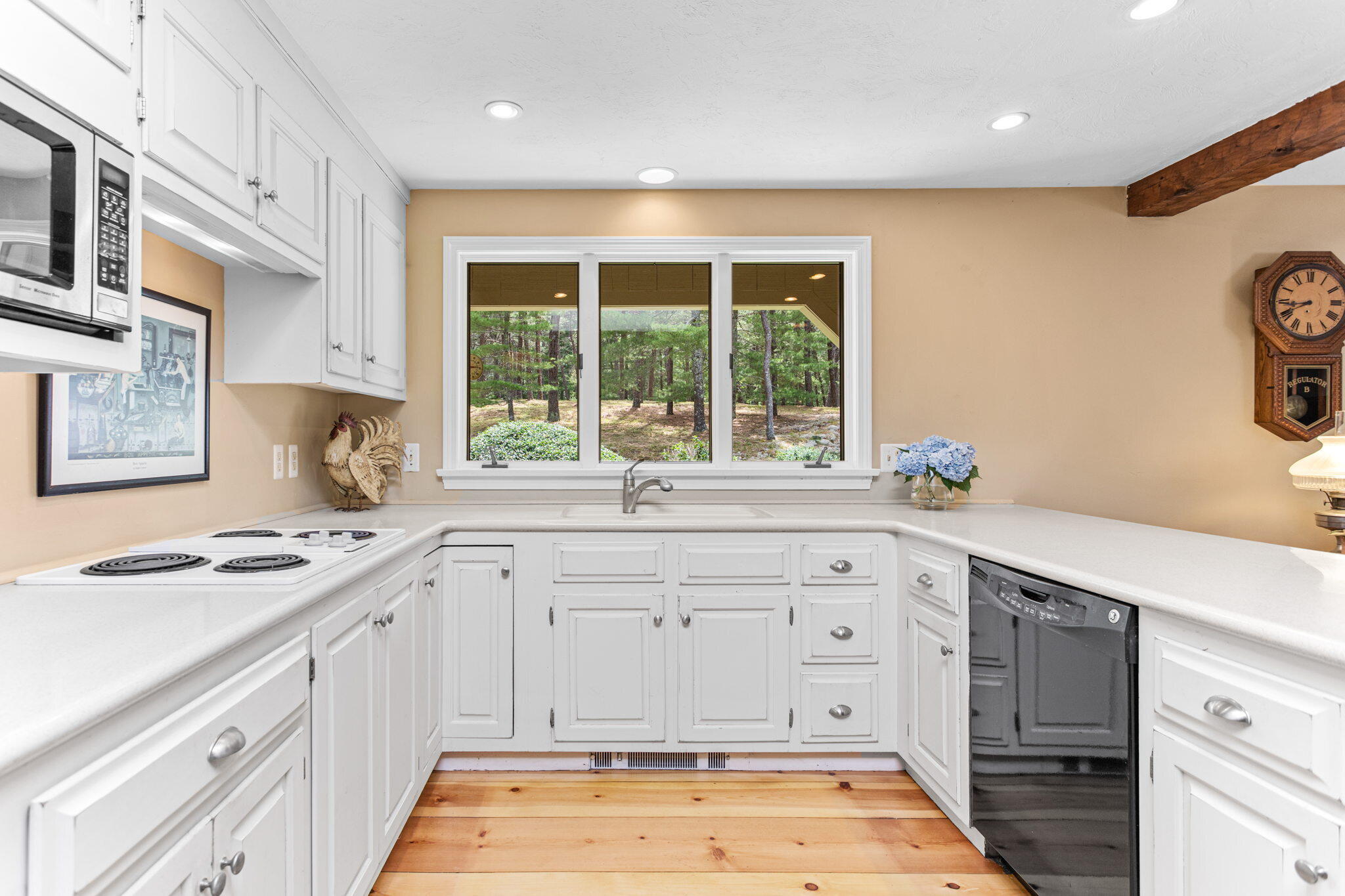 40 Point Isabella Road Cotuit, MA 02635 - Photo 9 of 28 Kitchen
