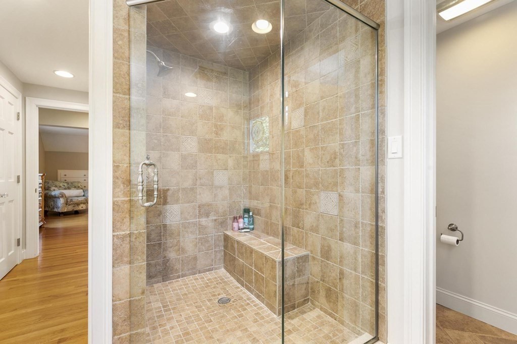 34 Longview Road Reading, MA 01867 - Photo 27 of 42 Gallery Image 27