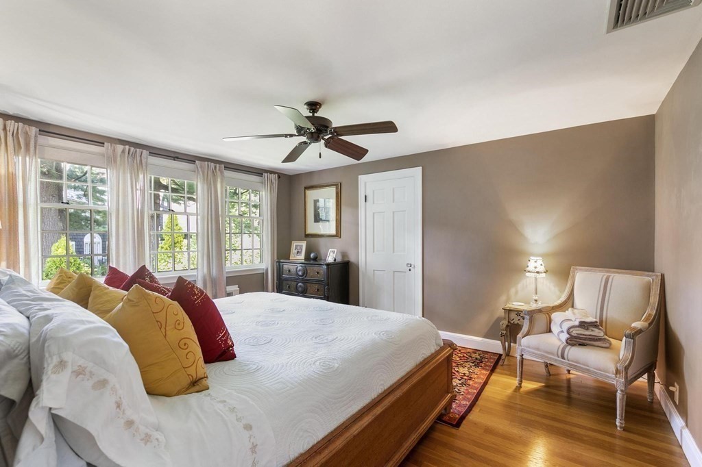 34 Longview Road Reading, MA 01867 - Photo 29 of 42 Gallery Image 29