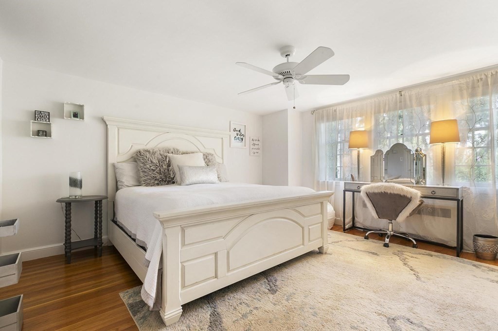 34 Longview Road Reading, MA 01867 - Photo 32 of 42 Gallery Image 32