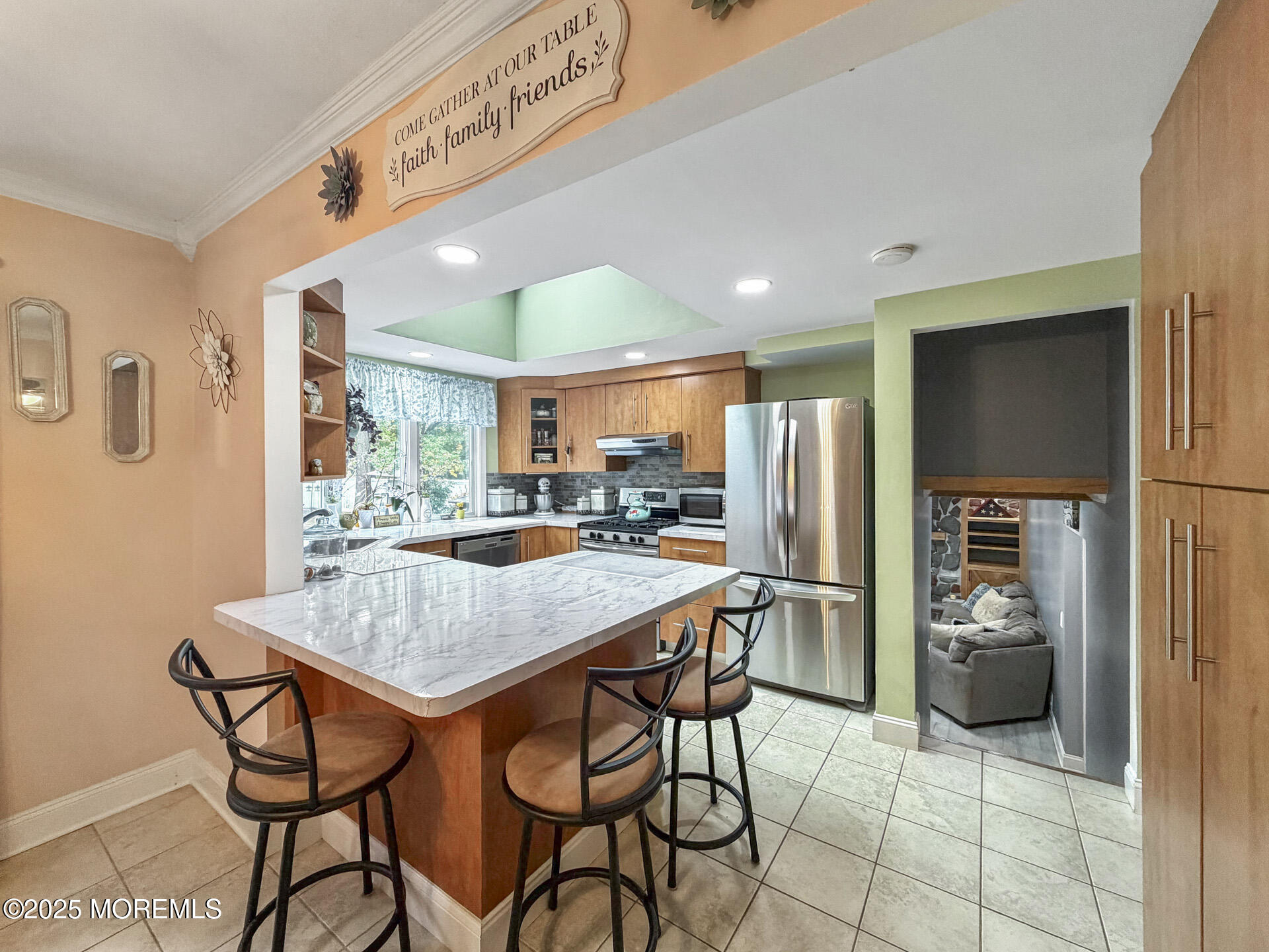 17 North Longview Road Howell, NJ 07731 - Photo 19 of 30 a kitchen with a table and chairs in it