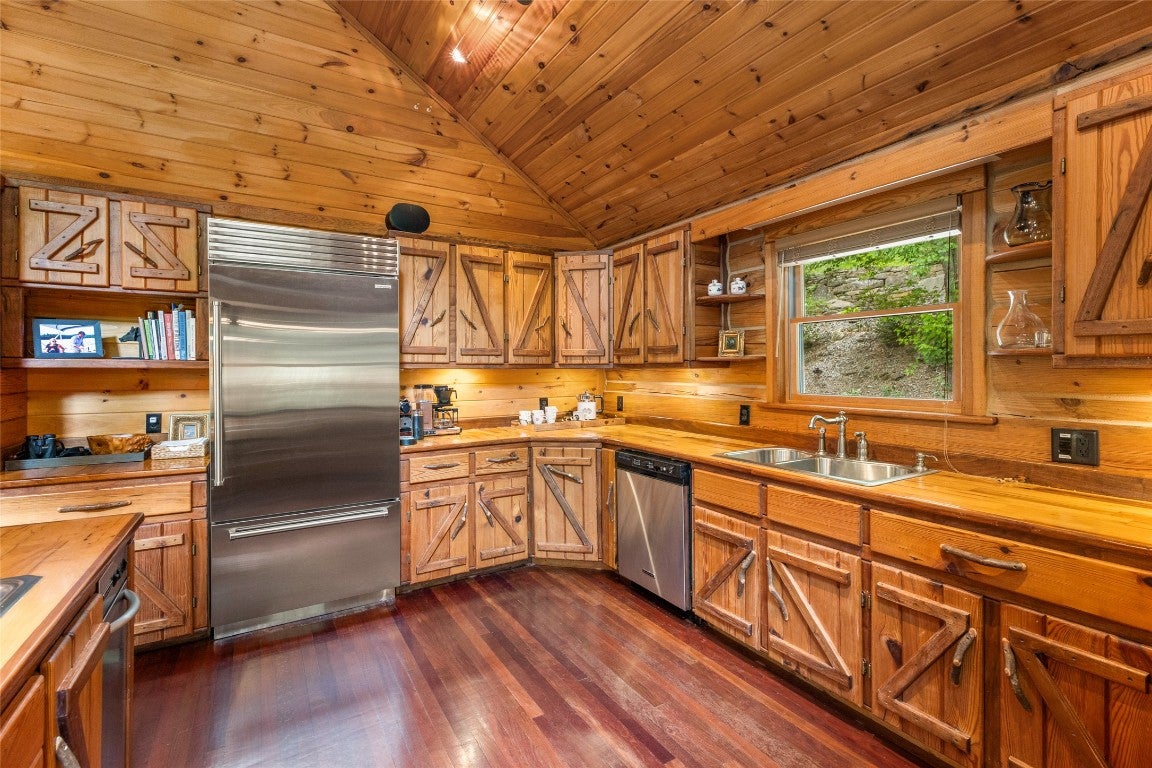 696 Strawberry Hill Road Cullowhee, NC 28723 - Photo 24 of 81 Gallery Image 24