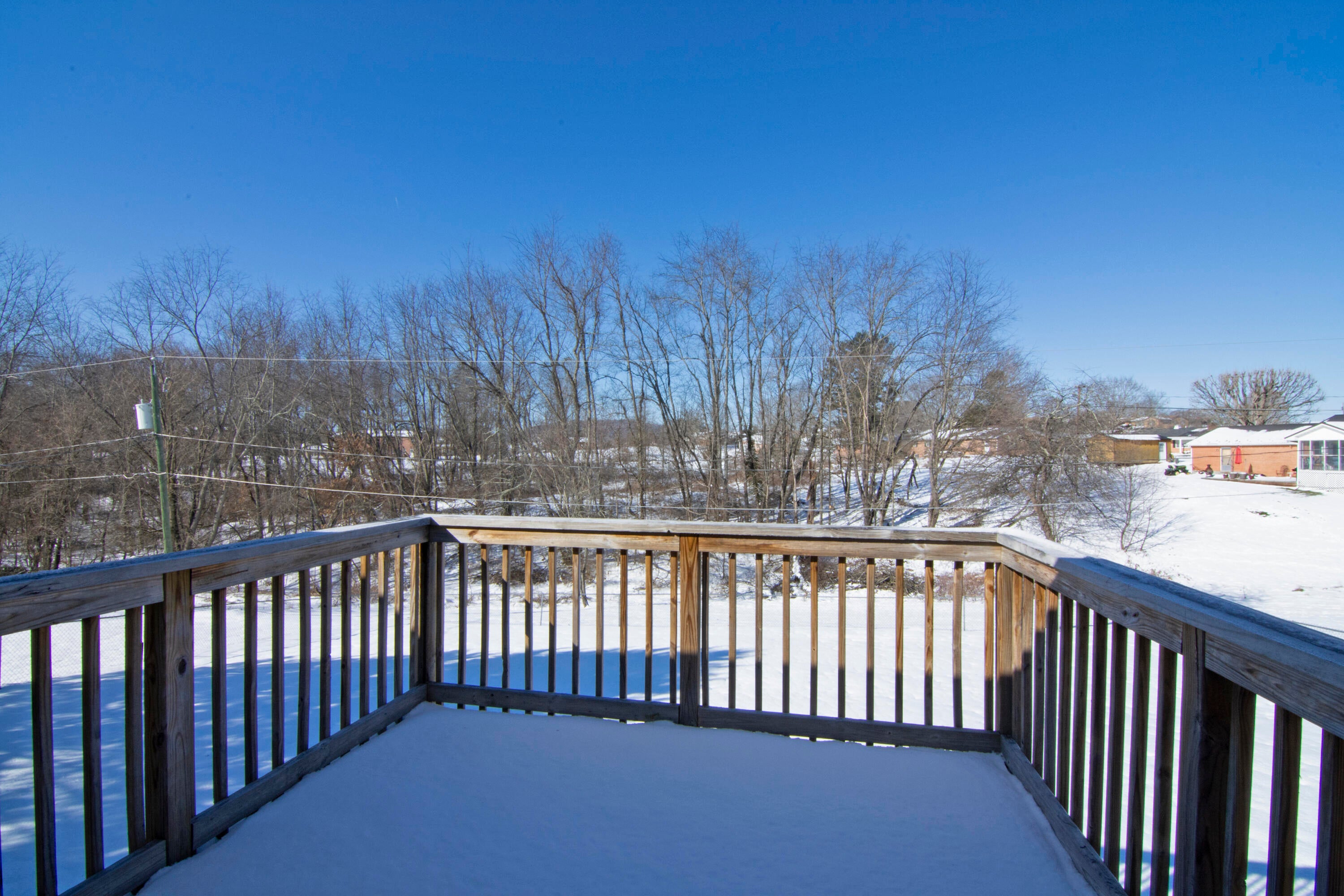 253 Sunset Cir Road Lewisburg, WV 24901 - Photo 7 of 28 Gallery Image 7