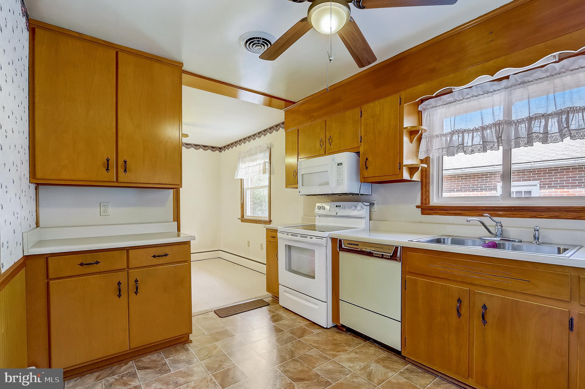 6438 Mt Phillip Road Frederick, MD 21703 - Photo 11 of 50