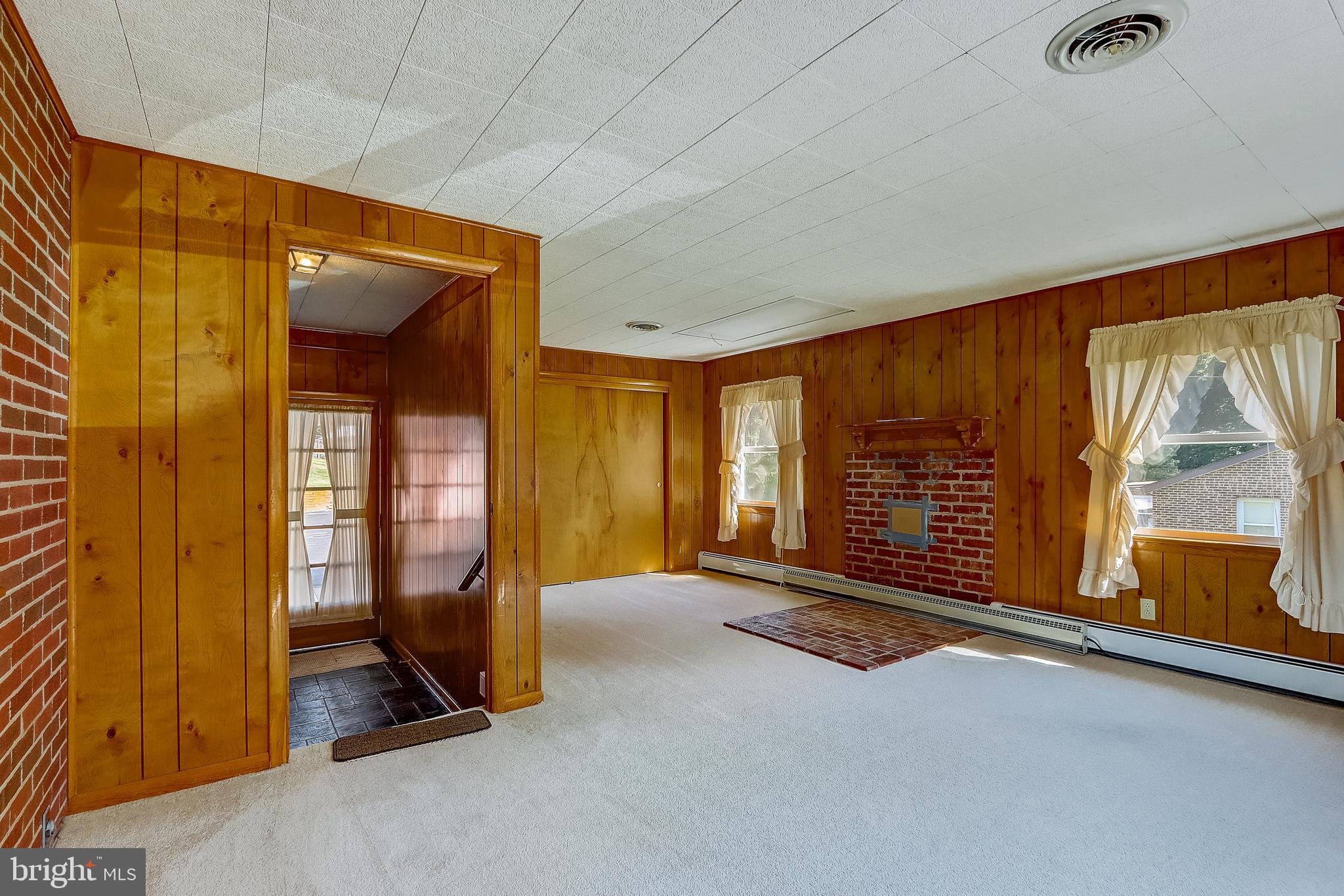 6438 Mt Phillip Road Frederick, MD 21703 - Photo 16 of 50