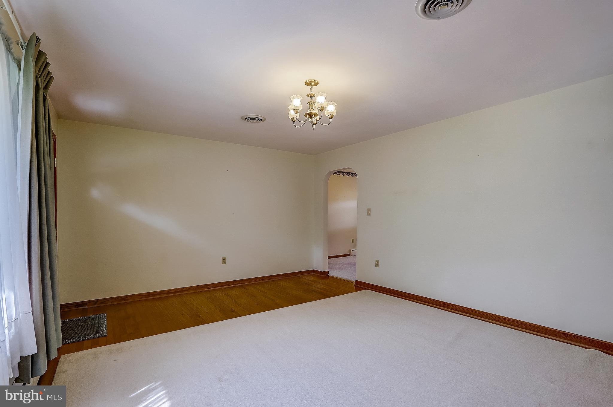 6438 Mt Phillip Road Frederick, MD 21703 - Photo 6 of 50