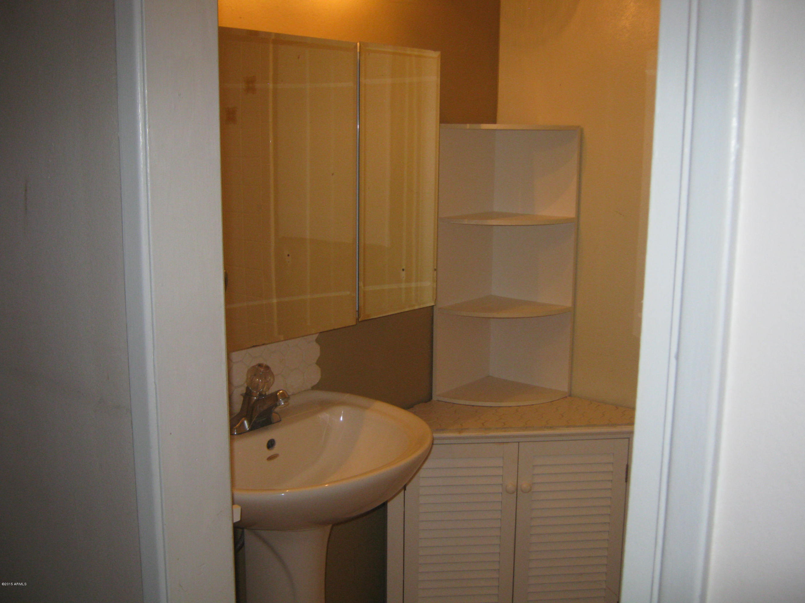 1450 East Bethany Home Road, Unit 30 Phoenix, AZ 85014 - Photo 19 of 19 IMG_1732