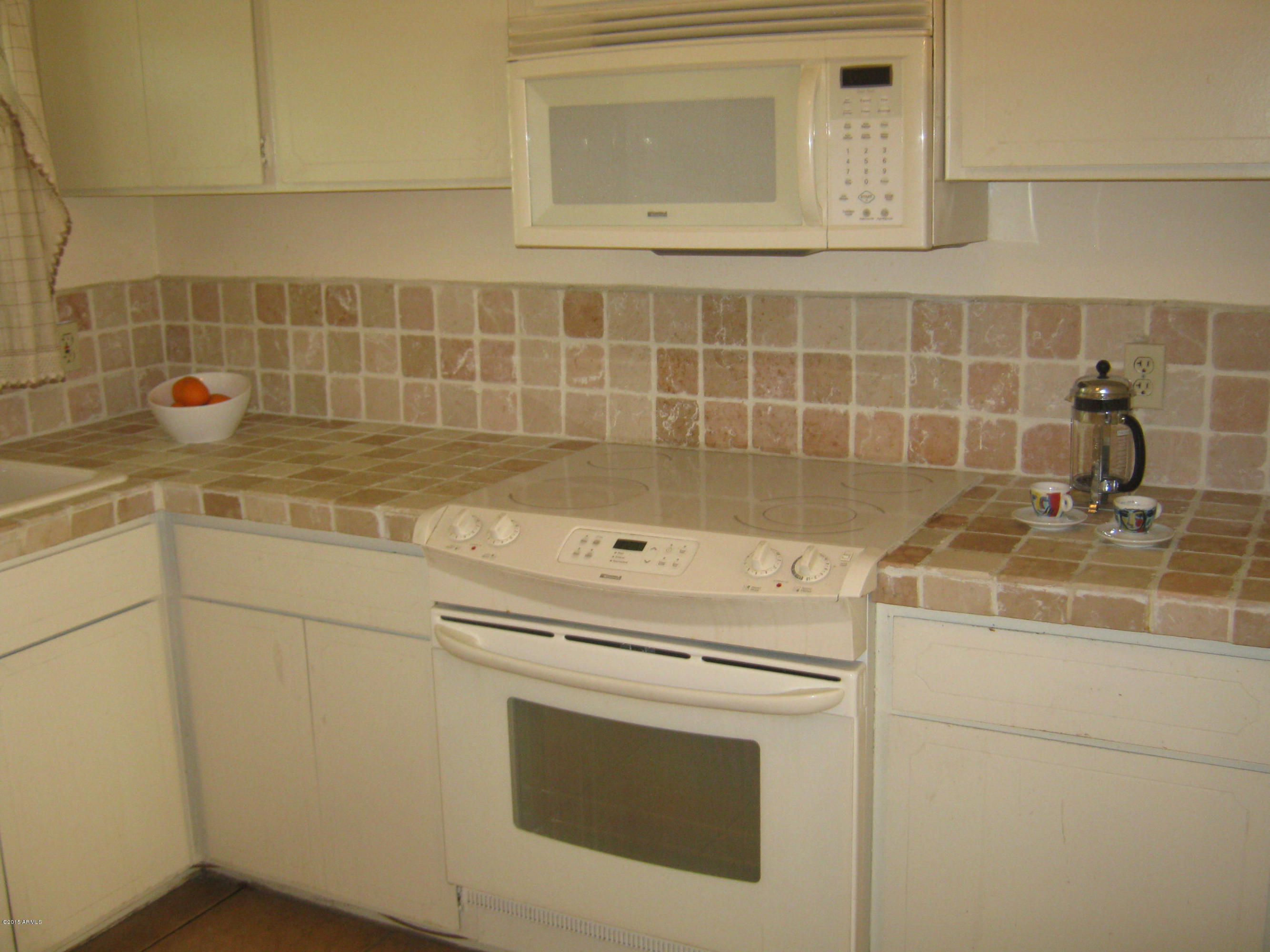 1450 East Bethany Home Road, Unit 30 Phoenix, AZ 85014 - Photo 6 of 19 IMG_1725