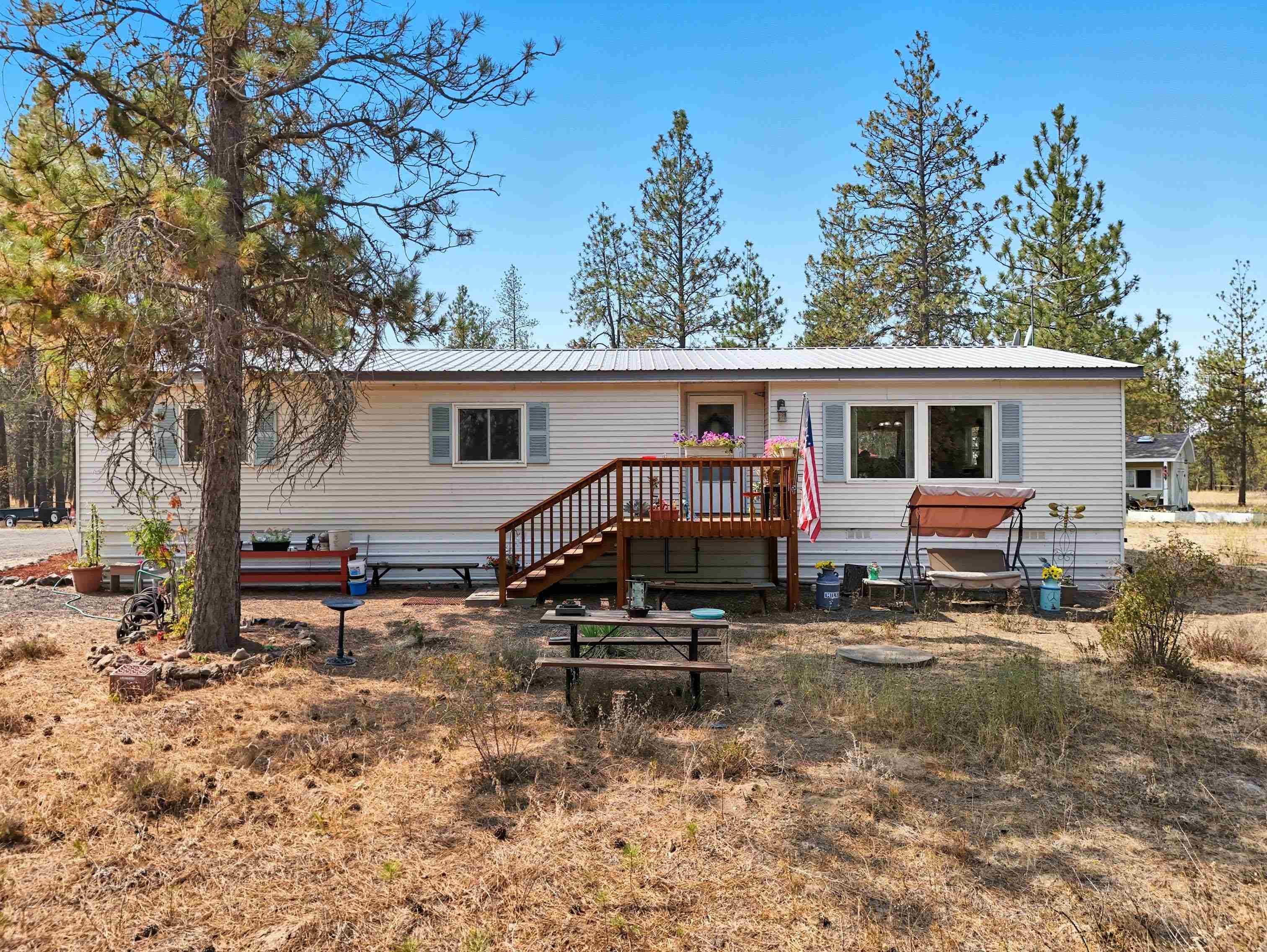 12610 South Gardner Road Cheney, WA 99004 - Photo 23 of 37