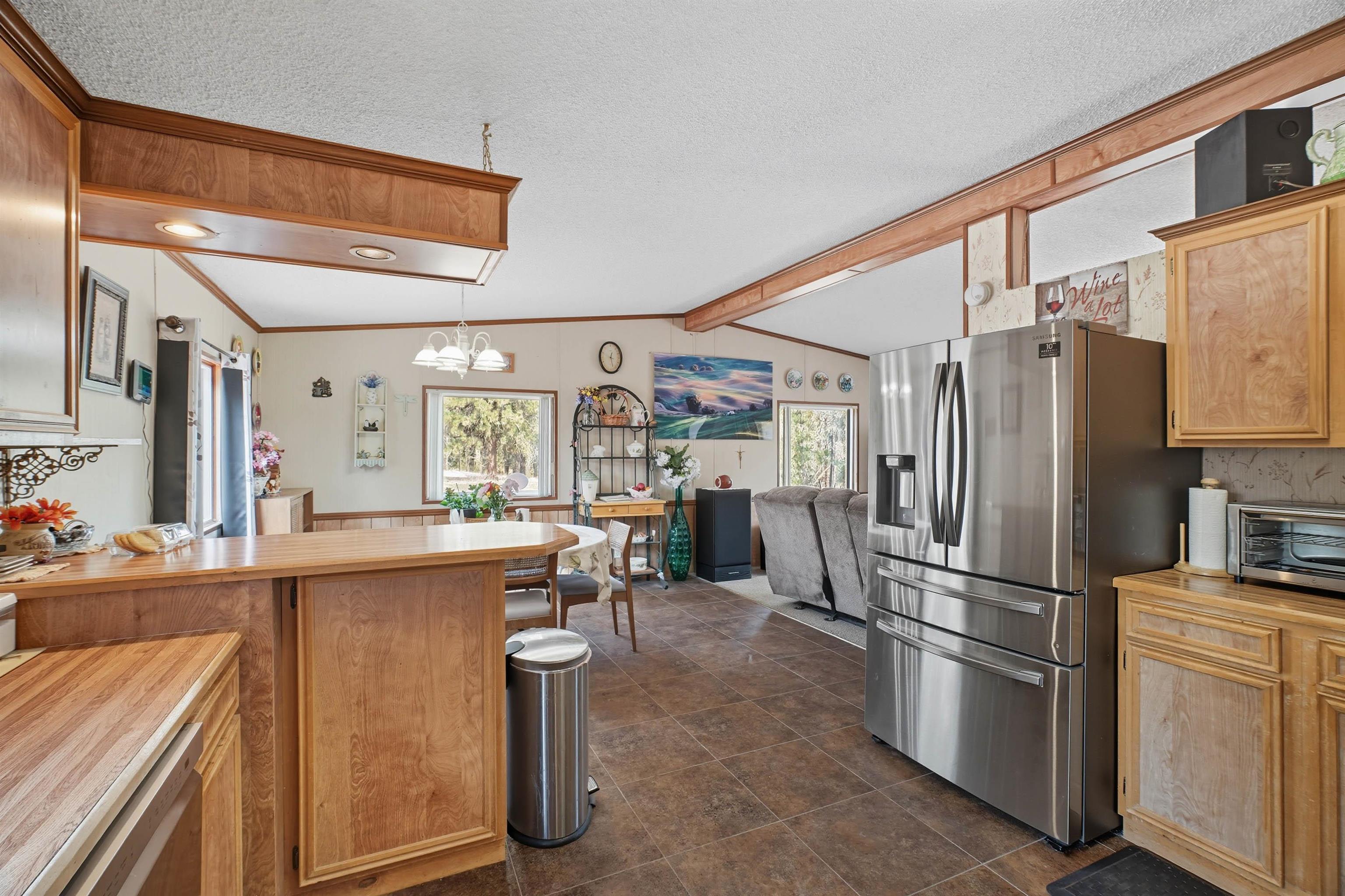 12610 South Gardner Road Cheney, WA 99004 - Photo 3 of 37