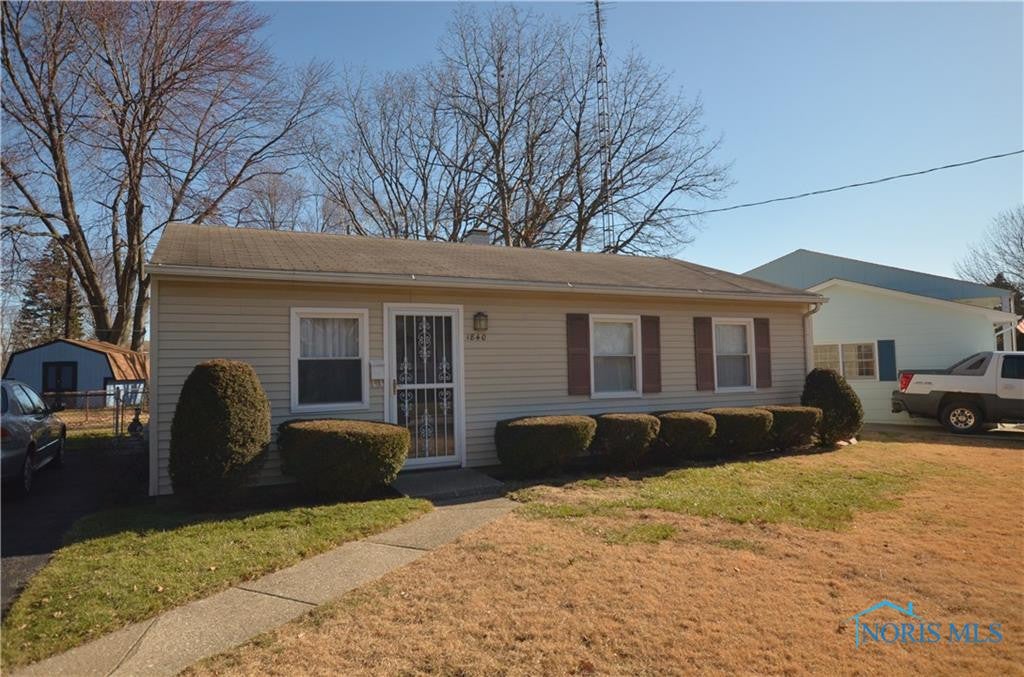 1840 East Benwick Road Toledo, OH 43613 - Photo 1 of 12 Gallery Image 1