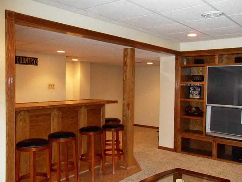 111 Old Forge Road Slippery Rock, PA 16057 - Photo 18 of 22 Family Room. wet bar and separate laundry/utility room